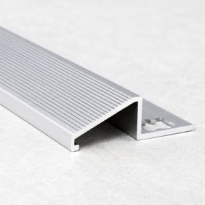BAT-Aluminium-Diminishing-Trim-x-3m-Mill-Finish-300x300